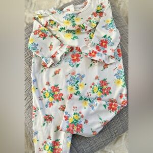 Janie and Jack girls floral Romper. Size 3-6 months. Great for spring!